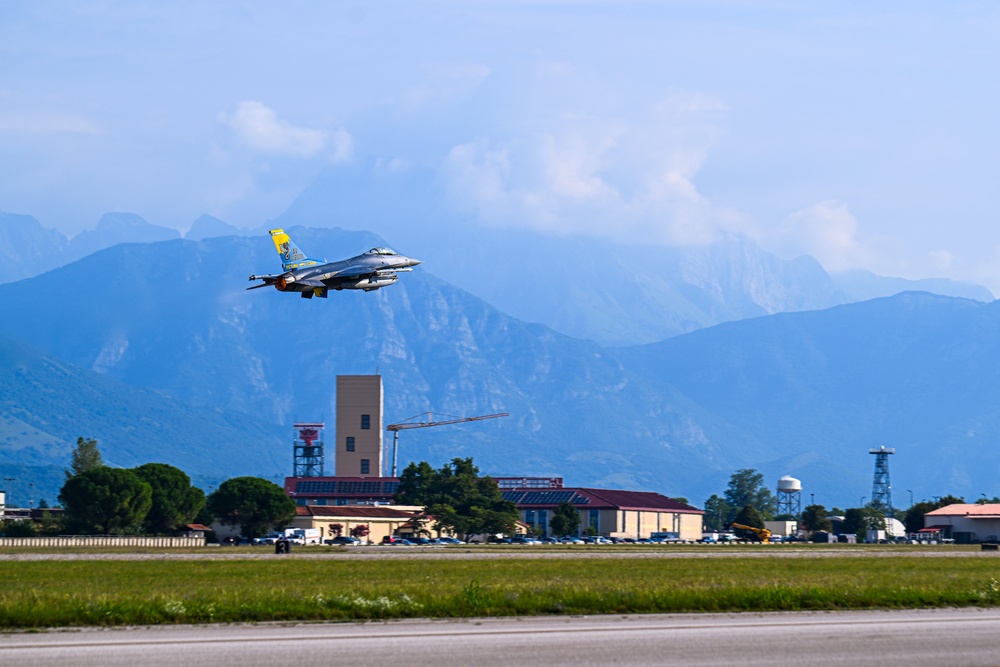 F-16 Fighting Falcons take off from Aviano Air Base