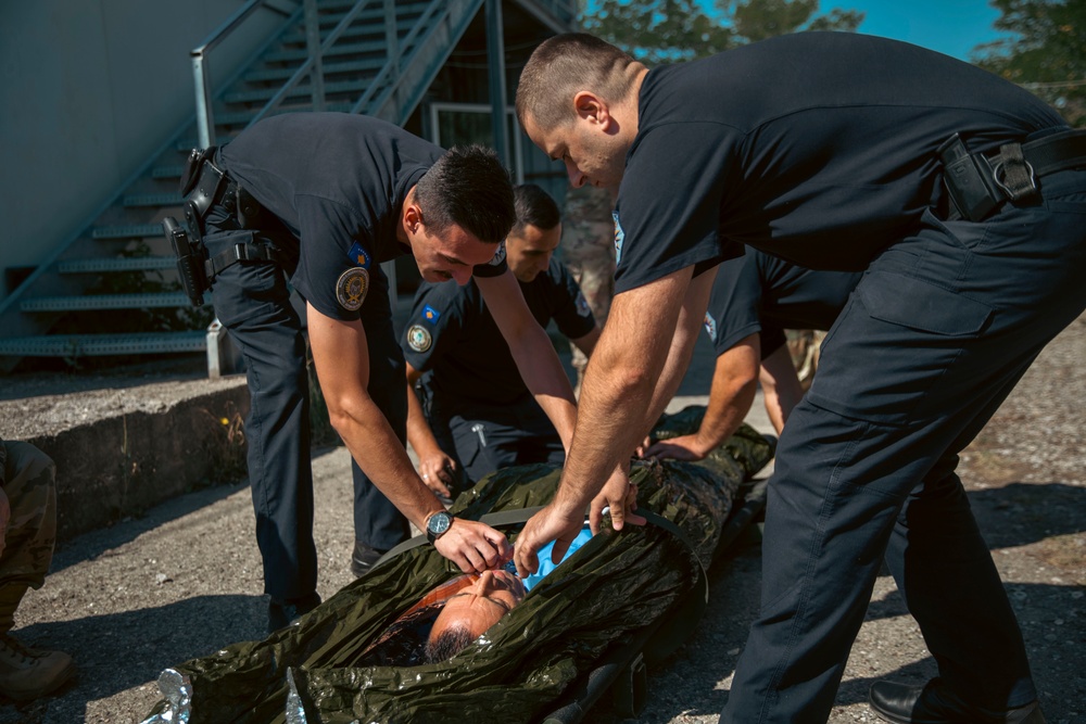 KFOR RC-E provides Kosovo Police a U.S. Army’s Tactical Combat Casualty Care course