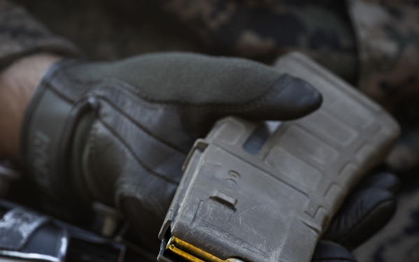 2/23 Marines and ROK Marines Conduct Bilateral Zeroing Range