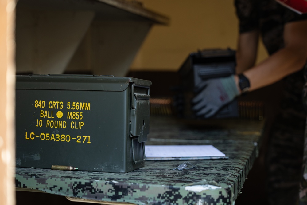 2/23 Marines and ROK Marines Conduct Bilateral Zeroing Range