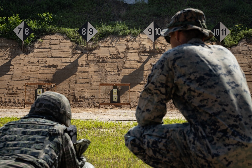 2/23 Marines and ROK Marines Conduct Bilateral Zeroing Range