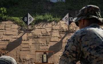 2/23 Marines and ROK Marines Conduct Bilateral Zeroing Range