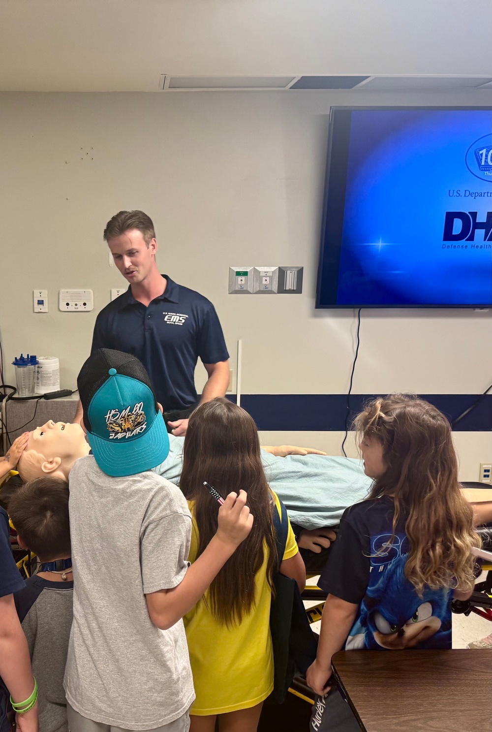 Inspiring Future Leaders: Local Students Explore Navy Medicine at U.S. Naval Hospital Rota