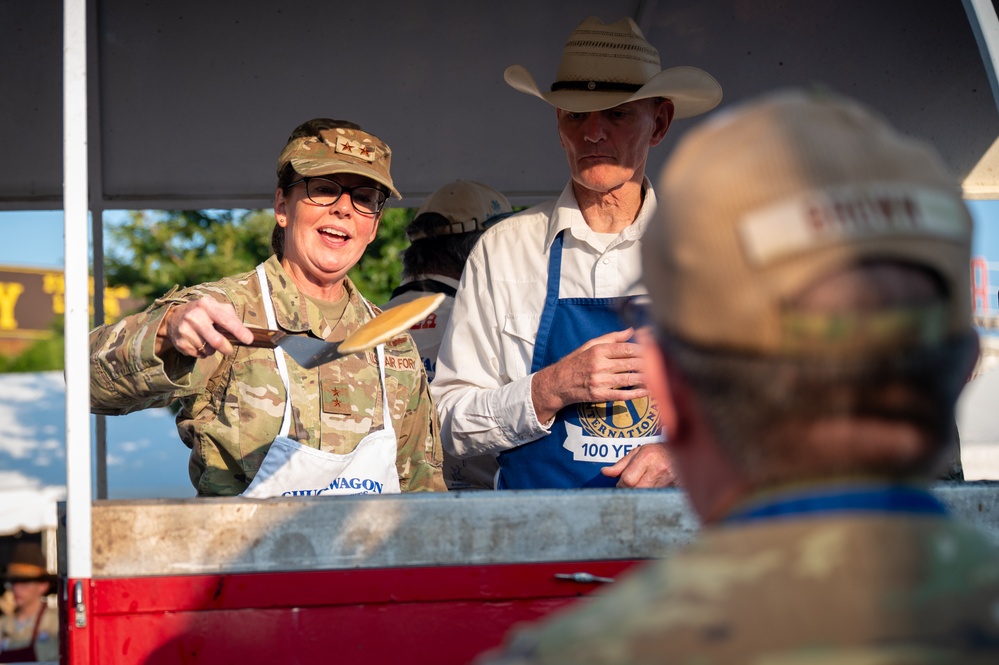 90MW and 20AF Commanders at Cheyenne Pancake Breakfast