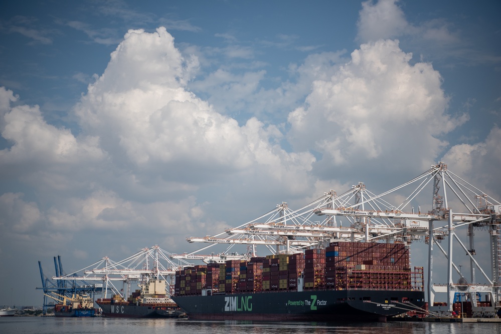 Office of Management and Budget visits Port of Baltimore, USACE projects