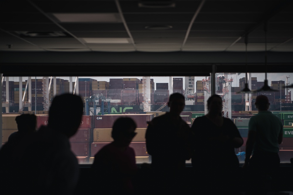 Office of Management and Budget visits Port of Baltimore, USACE projects