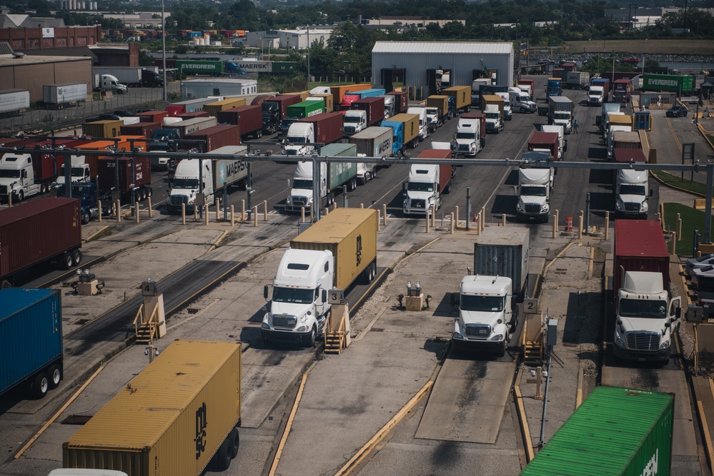 Office of Management and Budget visits Port of Baltimore, USACE projects