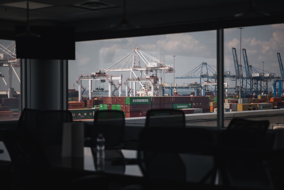 Office of Management and Budget visits Port of Baltimore, USACE projects