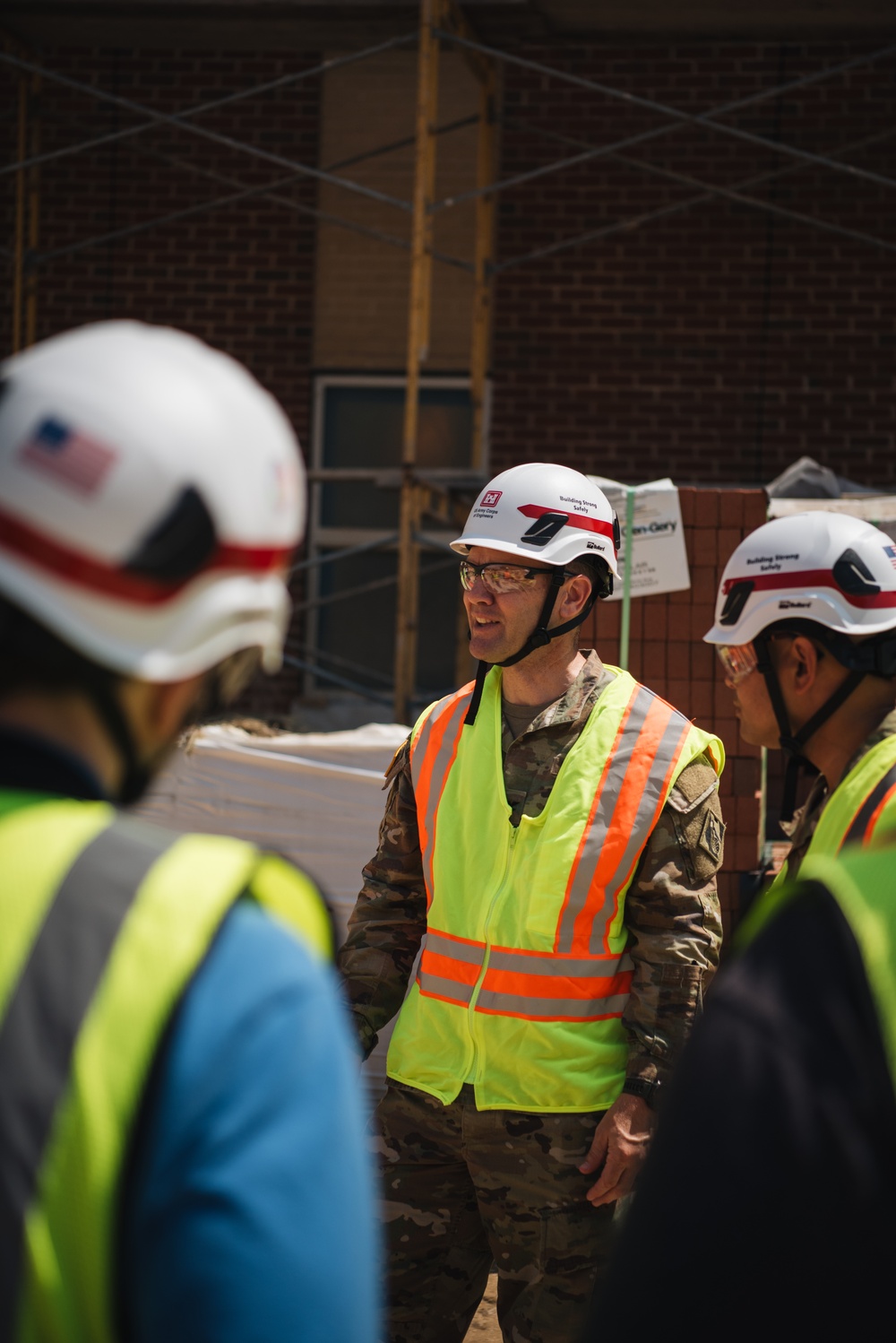 USACE North Atlantic Division Commander visits Baltimore District project sites