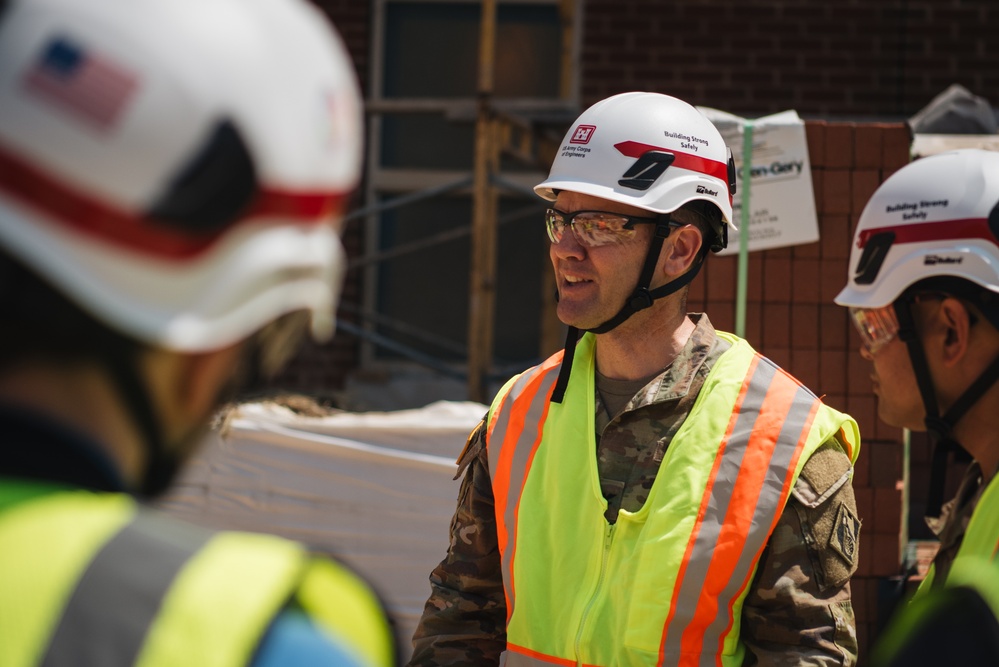 USACE North Atlantic Division Commander visits Baltimore District project sites