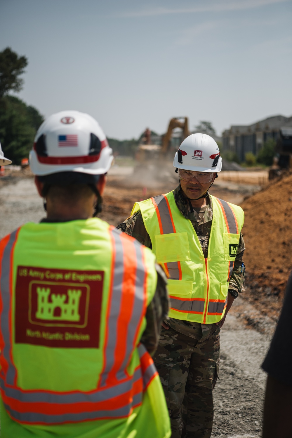 USACE North Atlantic Division Commander visits Baltimore District project sites