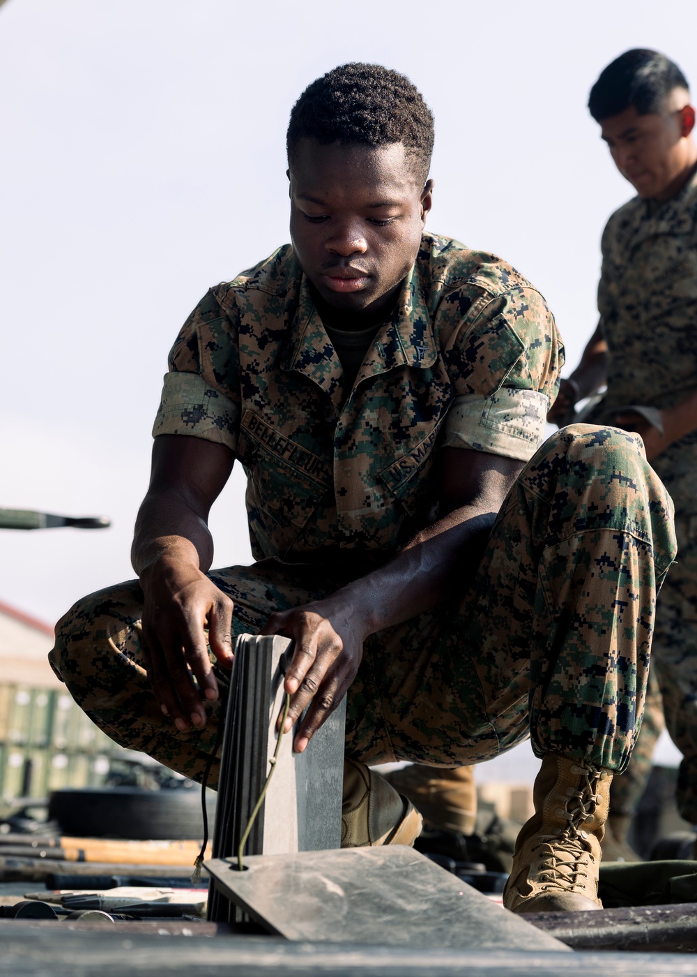 11th MEU and 2nd Bn., 11th Marines Conduct Joint Limited Technical Inspection
