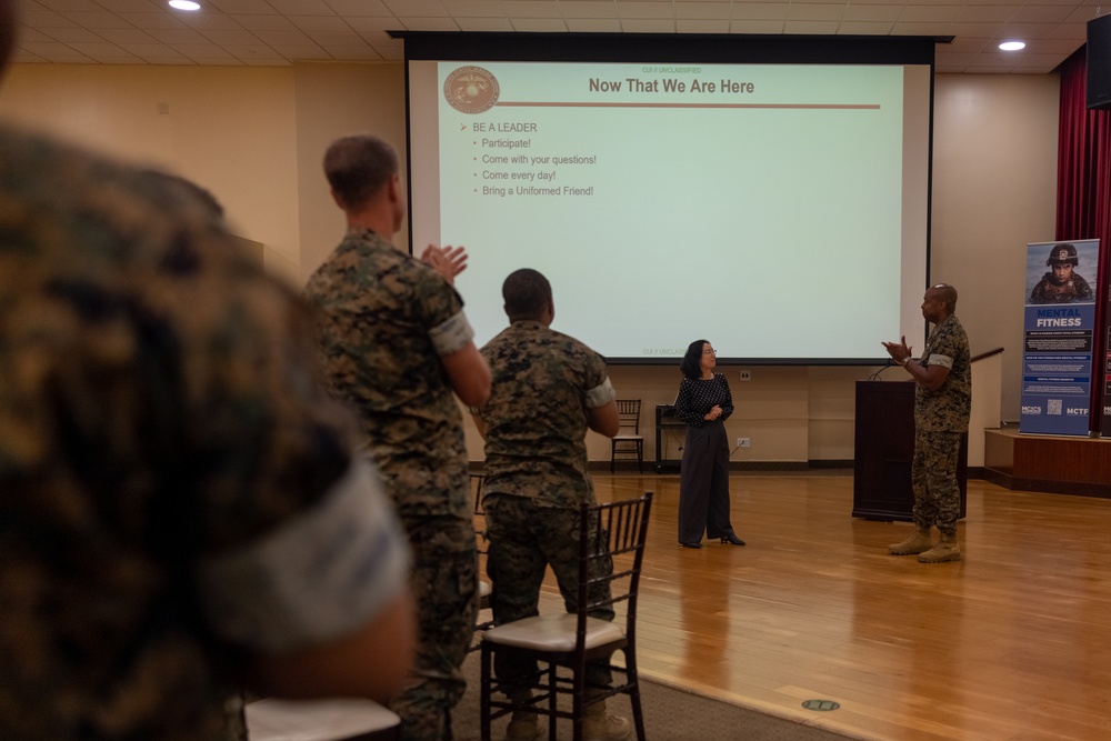 MAG-39 Embedded Preventive Behavioral Health Specialist Receives DoD Award