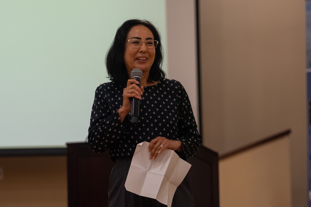 MAG-39 Embedded Preventive Behavioral Health Specialist Receives DoD Award