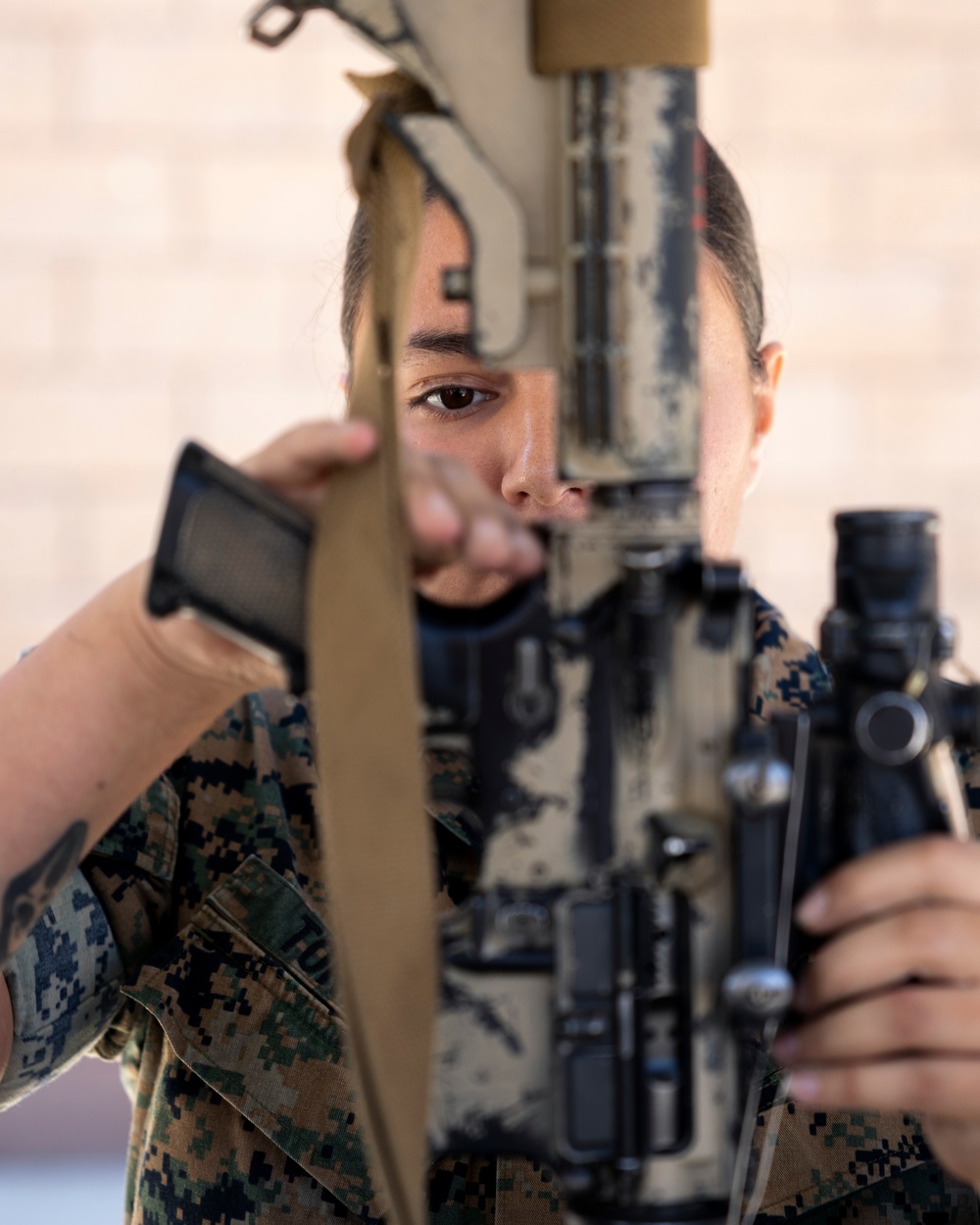 11th MEU and 1st Recon Marines conduct joint limited technical inspections