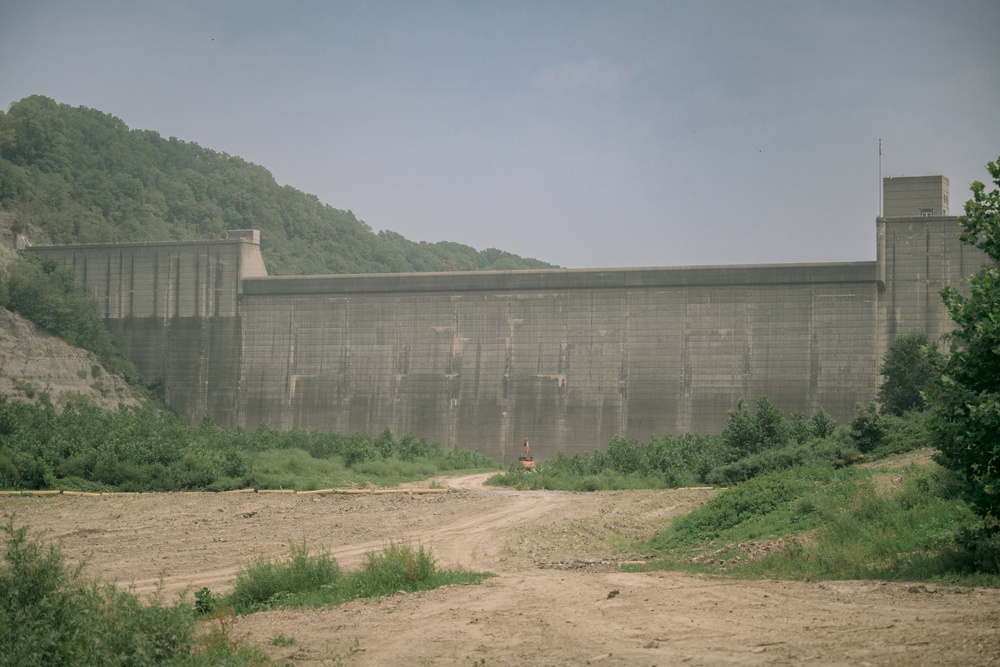 Bulkhead Maintenance at Mount Morris Dam