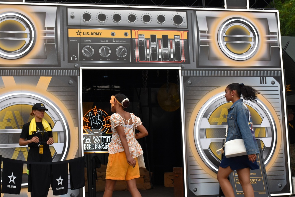 Festivalgoers Step into the Action at Army Experience Zone