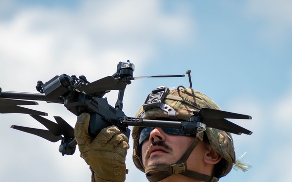 1st Cavalry Division transforming in contact