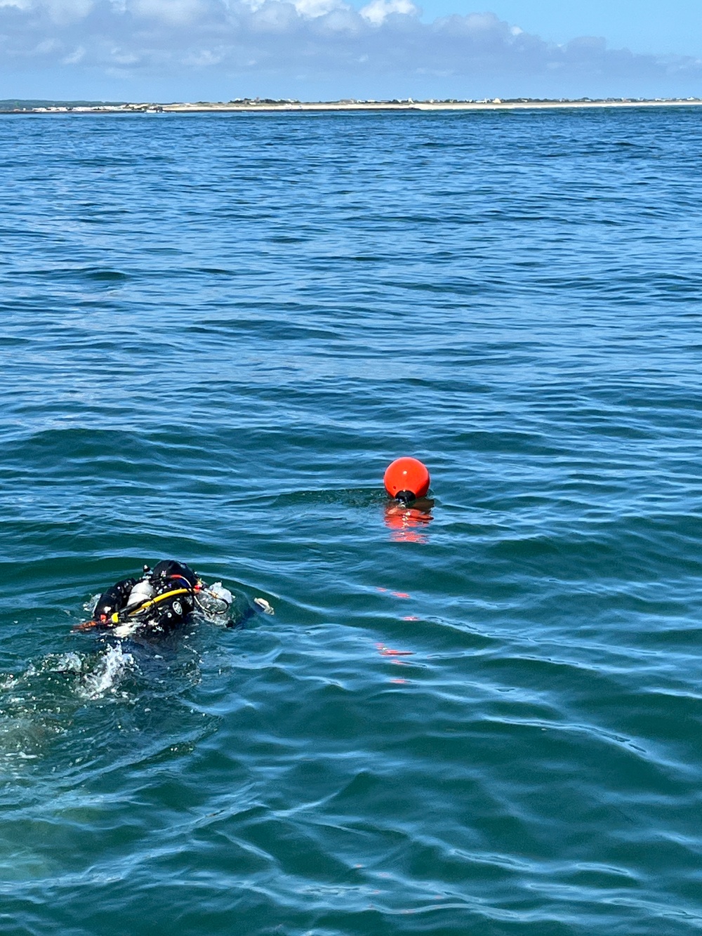 ERDC divers essential to underwater research
