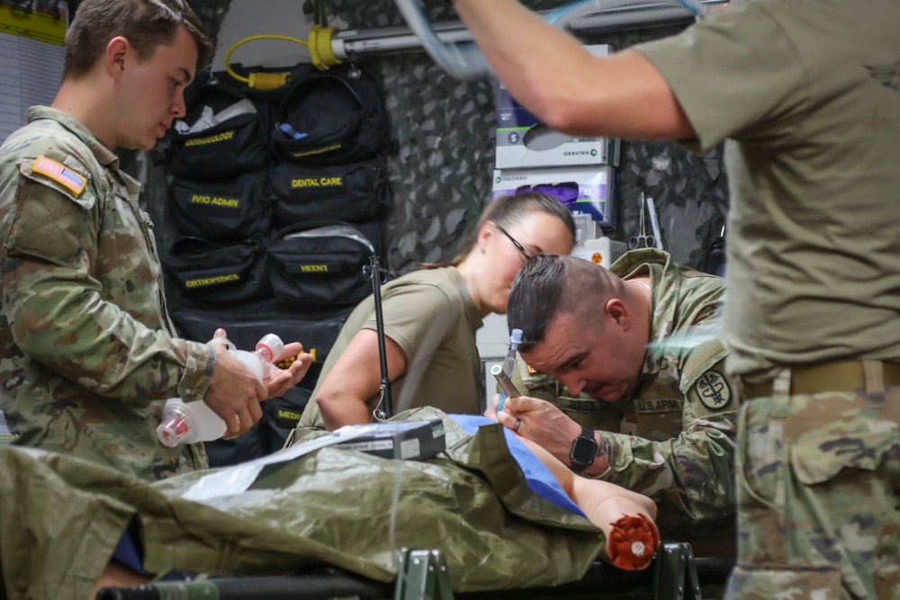 Intubation Training Prepares Medics for Critical Moments
