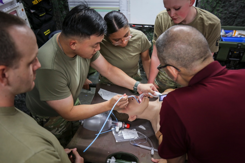 Intubation Training Prepares Medics for Critical Moments