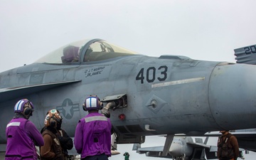 Abraham Lincoln conducts flight operations