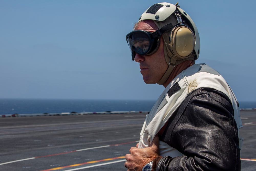 Abraham Lincoln hosts 3rd Marine Aircraft Wing