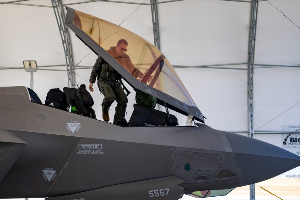 Day 3 Ops: 4th FS and 4 FGS Continue Bamboo Eagle 25-3 Missions