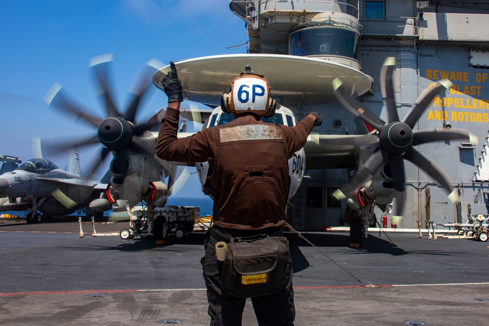 Abraham Lincoln conducts flight operations