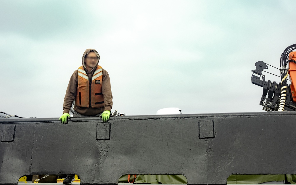 Special Operations Surgical Team performs simulated surgery during Emerald Warrior 25.2