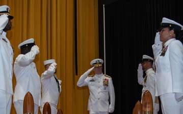 Navy Pay and Personnel Support Center changes command