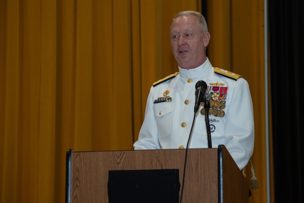 Navy Pay and Personnel Support Center changes command