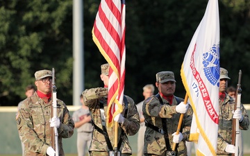 Army Reserve receives honor during regional baseball tournament