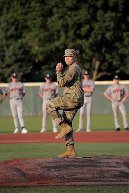 Army Reserve receives honor during regional baseball tournament