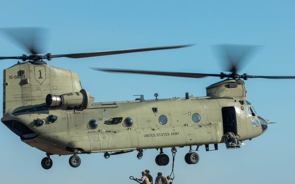 101st Division Sustainment Brigade conducts sling load operation to support US Customs and Border Protection
