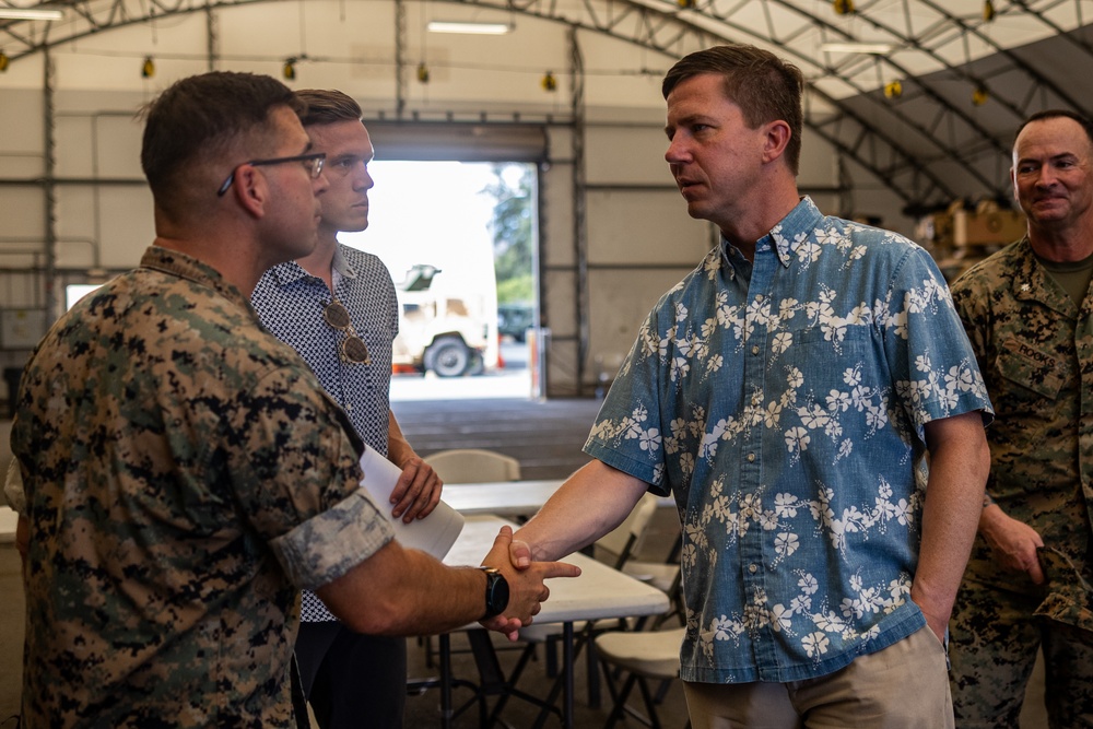 Congressional staff delegation visits 3d MLR