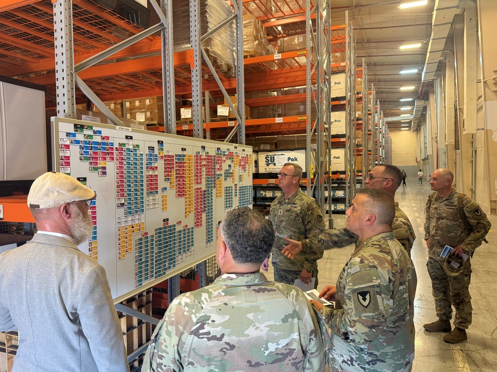 MG Shirley and CSM Gusman conduct site visit at AFSBn-K