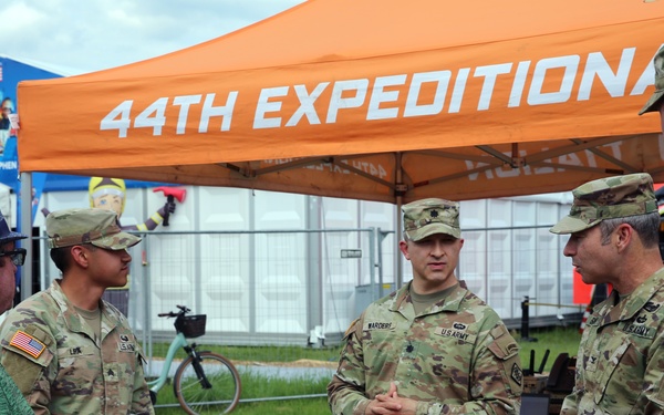 2d TSB personnel showcase Signal Capabilities at Hessen State Fair 2025