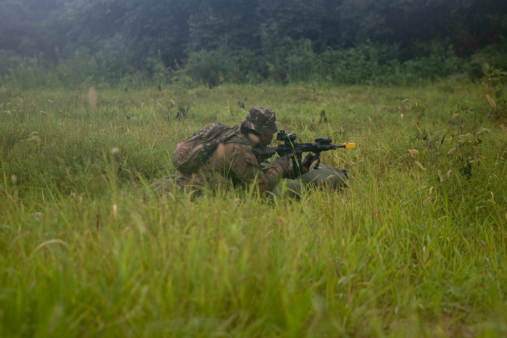 2ID leads squad field training exercise with New Zealand Army soldiers.