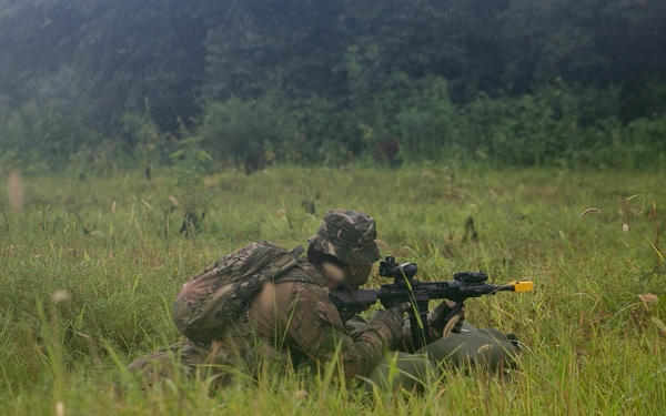 2ID leads squad field training exercise with New Zealand Army soldiers.