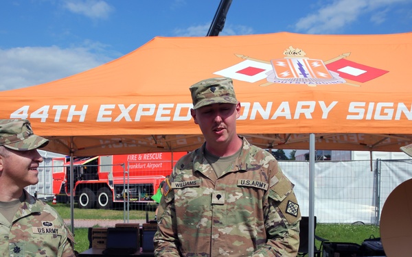 2d TSB personnel showcase Signal Capabilities at Hessen State Fair 2025