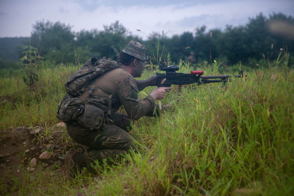 2ID leads squad field training exercise with New Zealand Army soldiers.