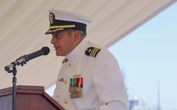 USS Bulkeley (DDG 84) Holds Change of Command Ceremony
