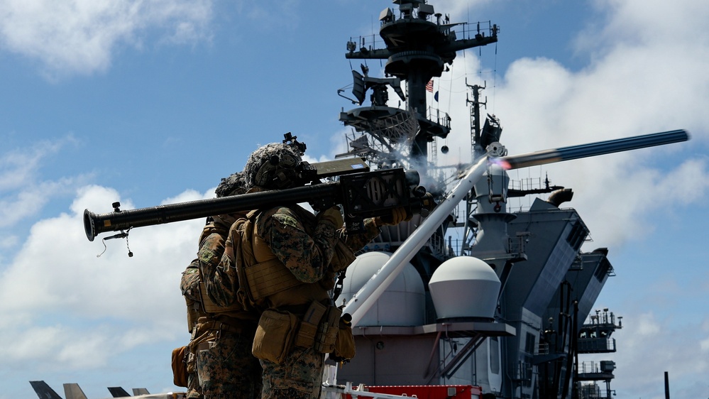31st MEU | Marines fire stinger missiles off the U.S.S. America