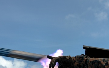 31st MEU | Marines fire stinger missiles off the U.S.S. America