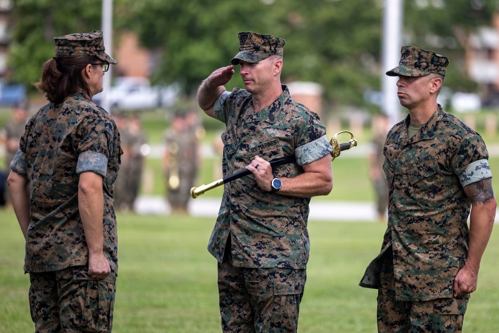 MCAS Cherry Point’s H&amp;HS bids farewell to Sgt. Maj. Burnette, welcomes Sgt. Maj. Nunez