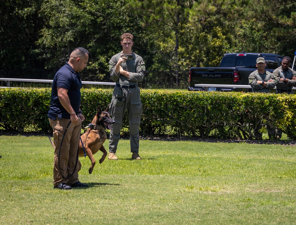Military police demonstration at Hilton Head Prep School
