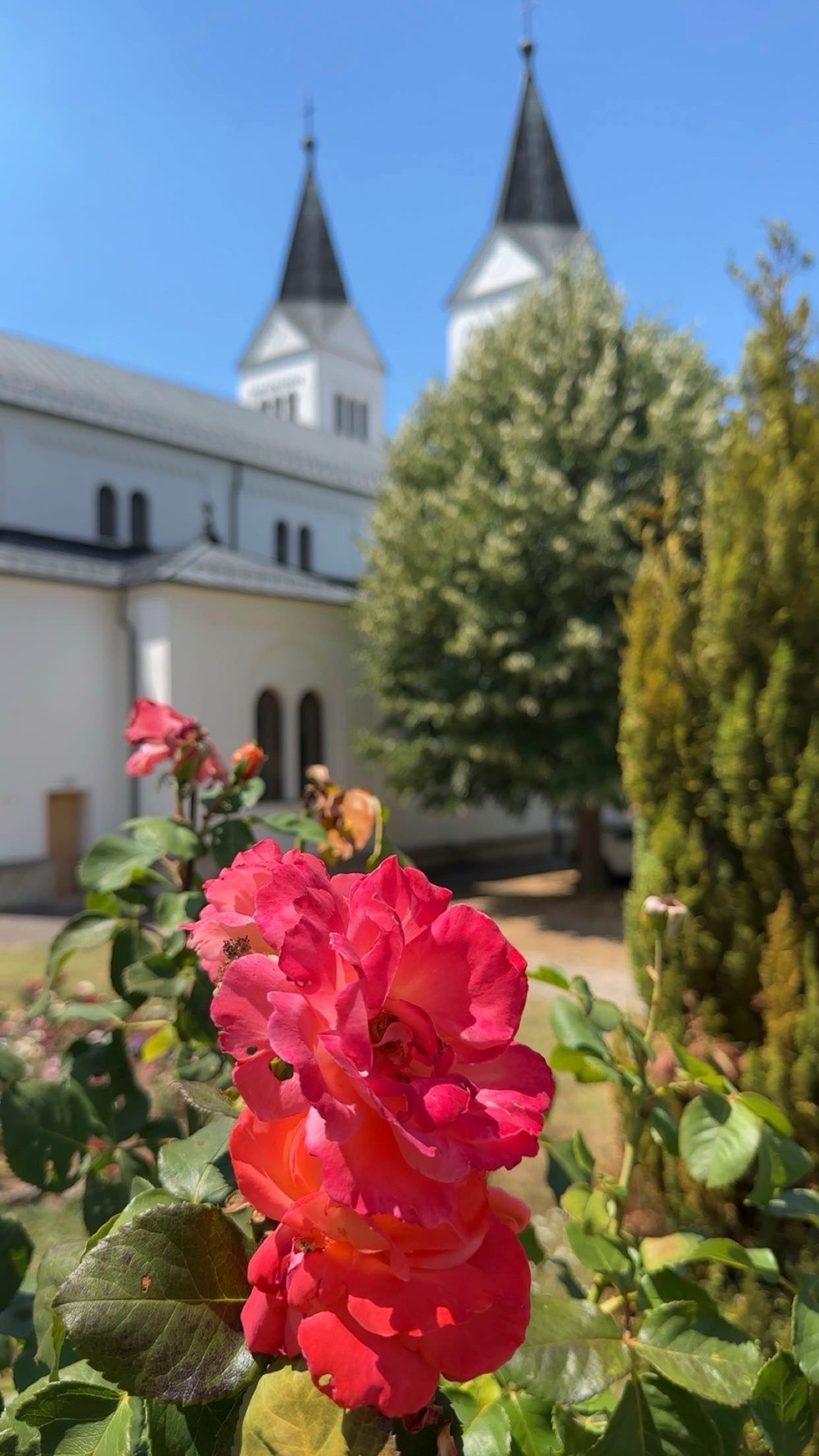 RC-East visits St. Joseph’s Church in Kosovo
