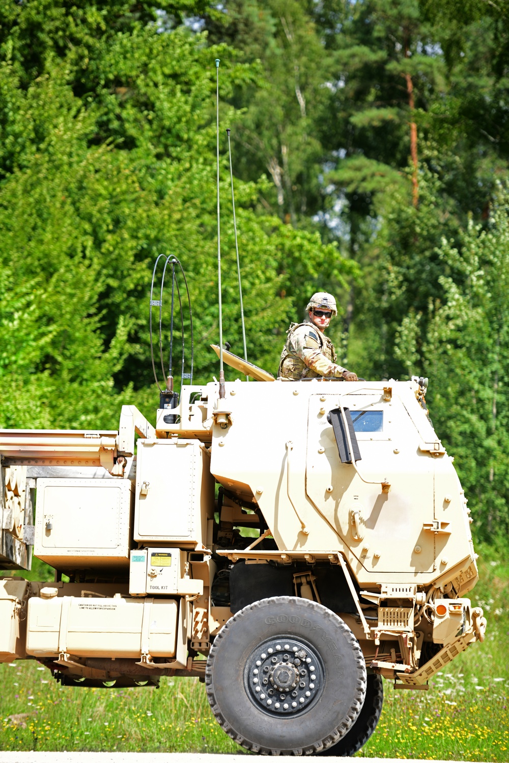 HIMARS Acadamy with 1-14 FAR
