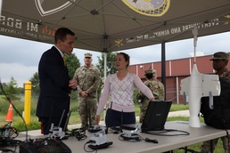 Army Principal Cyber Advisor Visits U.S. Army’s Only Offensive Cyber Operations Brigade 15